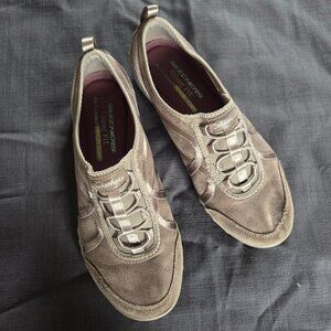 Sketchers Relaxed Fit Brown / Tan color Slip On Sneaker - Women Size 7